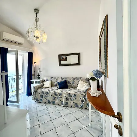 Дом отдыха Limoncello Luxury In Piazzetta With Terrace View Капри